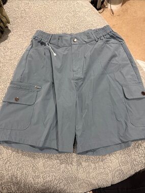 Men's Light Blue Cargo Shorts with Elastic Waistband.  86% nylon